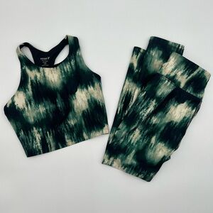 Old Navy Green and Black Tie-Dye Set